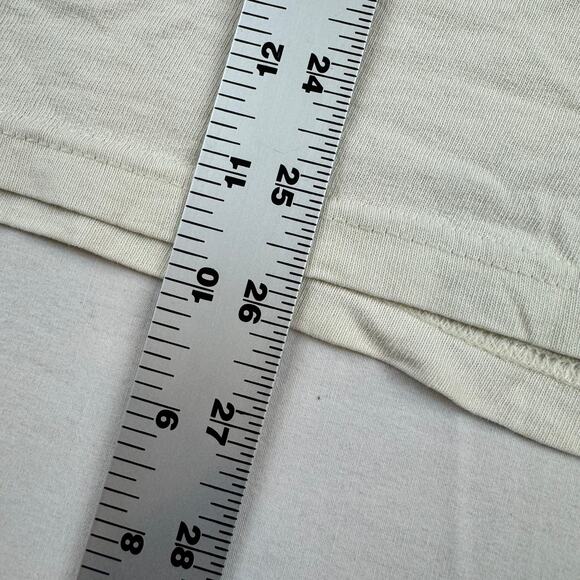 Vintage Wolf Graphic T-Shirt - Size Large - Distressed - Picture 6 of 6